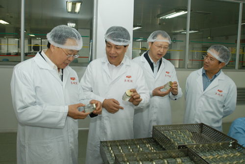 邊振甲赴深圳調研 強化醫(yī)療器械與保健食品監(jiān)管，規(guī)范保健食品銷售市場